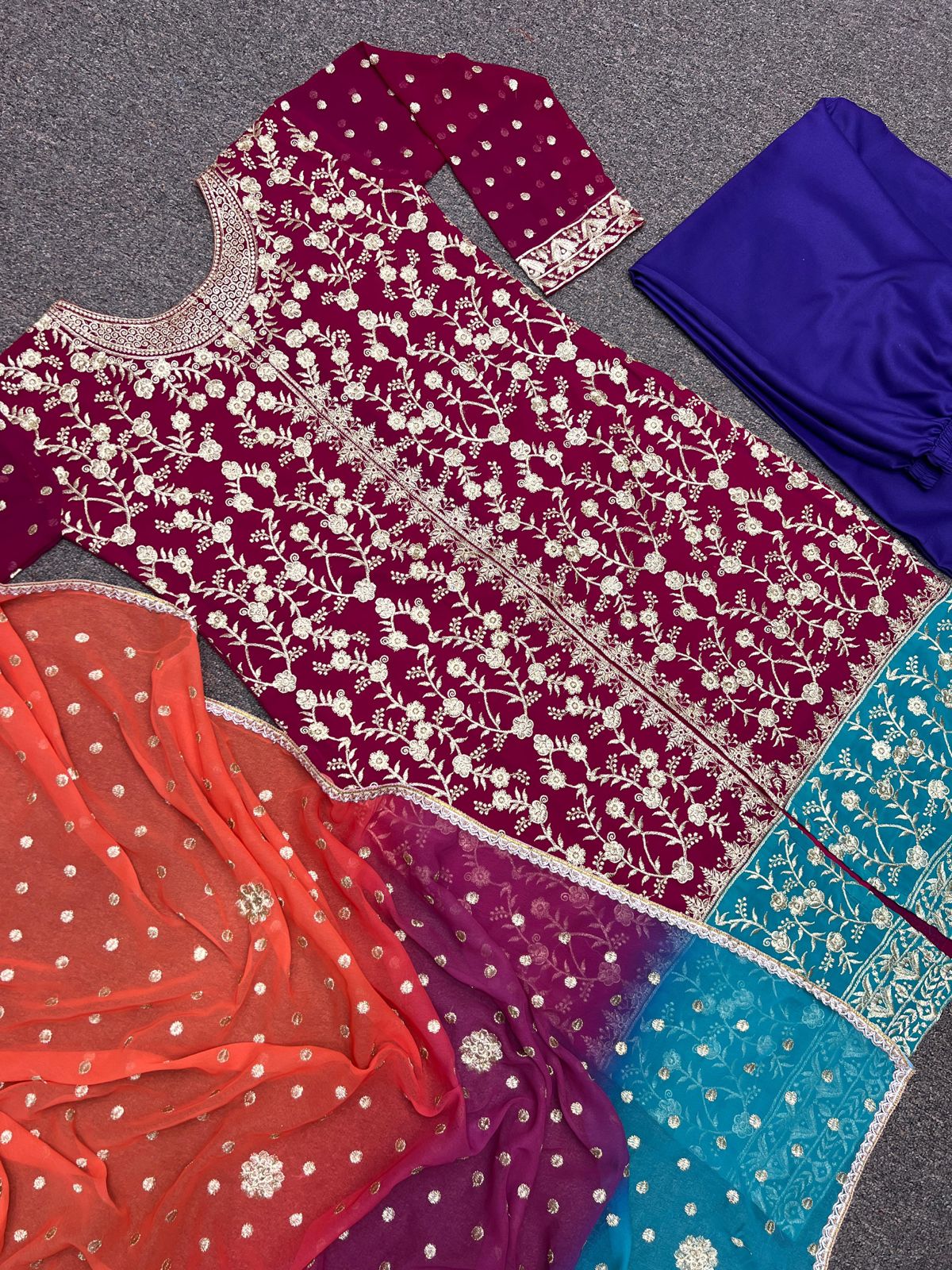 Ambriadry kurti plazzo dupatta